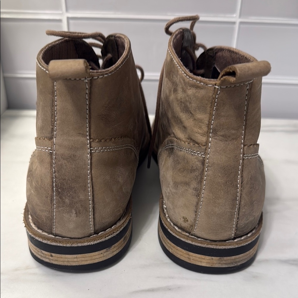 Men’s Penguin Leather Brown Chukka Boots - Picture 6 of 11